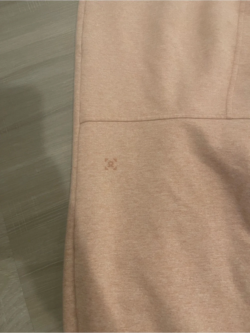 Lululemon men joggers light coral size 10